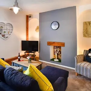 Guest Homes - Cambrian Swansea
